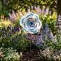 Preview: Zauberhafter Gartenstecker Glasblume weiß mit blau-lila Streifen - ca. 100 cm - Gartendekoration