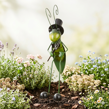 Beeindruckender Gartenstecker Grashüpfer - Höhe ca. 65 cm