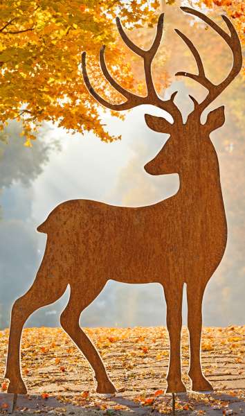 Majestät im Garten – Beetstecker Hirsch in Rostoptik