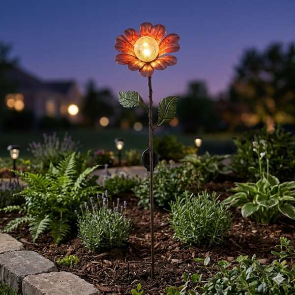 Beeindruckende LED Blume - Gartenstecker